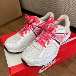 Nike shoes - women’s size 10
